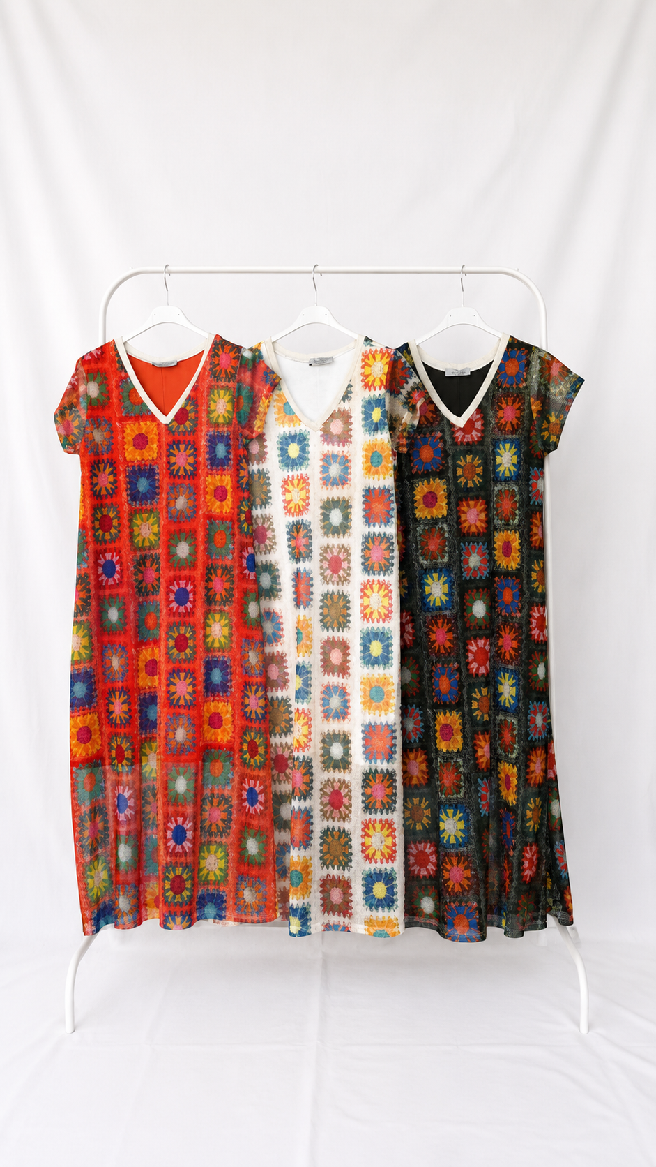 BY COCO – Robe longue en maille imprimée
